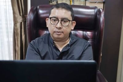 Fadli Zon Diteror Nomor Asing usai Kecam Aksi Polisi Tembak Mati Pendukung Habib Rizieq