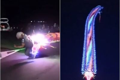 Layang-layang Berbentuk Naga ini Diterbangkan Malam Hari & Bercahaya, Netizen: Keren Parah