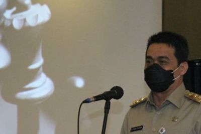 Jalani Isolasi Mandiri, Wagub DKI Riza Patria Banjir Kiriman Obat Herbal dan Vitamin 