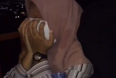 Pacaran Hampir 10 Tahun, Akhir Hubungan Cewek Ini Bikin Nyesek, Cuma Jaga Jodoh Orang