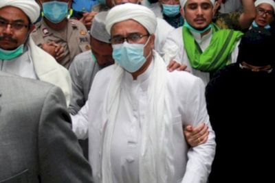 Polda Jabar Sambangi Polda Metro untuk Periksa Habib Rizieq di Kasus Kerumunan