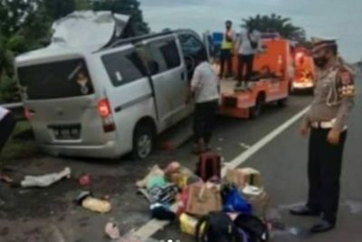 Lagi-lagi Kecelakaan Maut di Tol Cipali, 4 Penumpang Grand Max Tewas Mengenaskan
