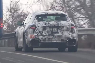 Mobil SUV Ferrari Purosangue Terlihat Sedang Melakukan Uji Coba di Jalanan!