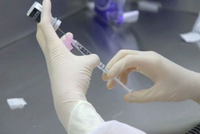 Vaksin Covid-19 Punya Efek Samping, Bisa Ringan bahkan Berat