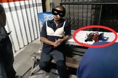 Penampakan Maling Pakaian Dalam Wanita Dipakaikan Bra usai Diamankan Warga