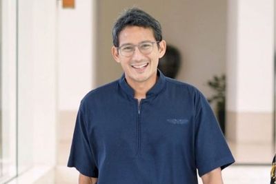 Reshuffle Kabinet, Jokowi Umumkan Sandiaga Uno Jadi Menparekraf