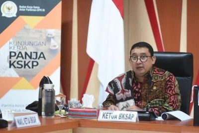 FPI Dilarang oleh Pemerintah, Fadli Zon Sebut Pemerintah Otoriter: Pembunuhan Demokrasi!