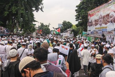 Habiburokhman: Apakah Pembubaran FPI Sudah Dilakukan Sesuai Mekanisme UU Ormas?