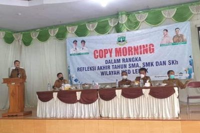 Viral Pertemuan Para Guru Dilengkapi Spanduk Copy Morning di Lebak, Bikin Netizen Heran