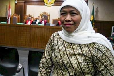 Gubernur Jawa Timur Khofifah Positif Covid-19, Minta Didoakan