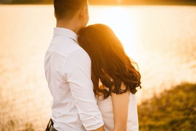 40 Kata-Kata Cinta yang Menyentuh Hati, Bijak dan Romantis!