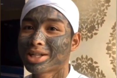 Video Ditonton 6 Juta Views, Remaja Punk Penuh Tato Pilih Hijrah, Alasannya Bikin Terenyuh