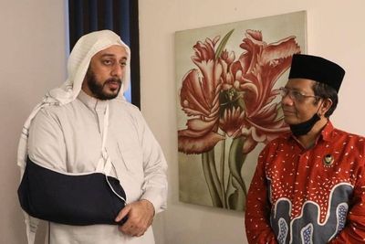 Mahfud MD Soal Kondisi Syekh Ali Jaber: Alhamdulillah Makin Membaik