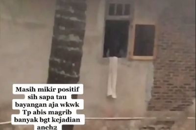 Ambil Video Jelang Magrib, Cewek Ini Terkejut Tiba-tiba Muncul Sosok, Bikin Merinding