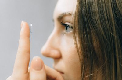 5 Pilihan Warna Softlens yang Bikin Wajah Tampak Lebih Cerah