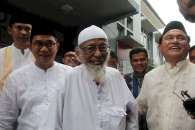 Mabes Polri akan Deradikalisasi Abu Bakar Ba asyir yang Bebas Jumat Ini
