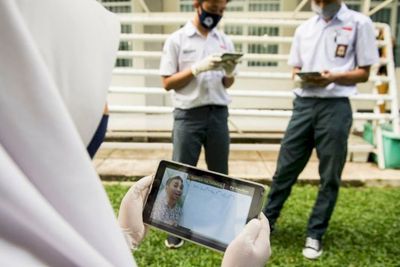 Banyak Keluhan, Kemendikbud Diminta untuk Evaluasi Bantuan Kuota Internet