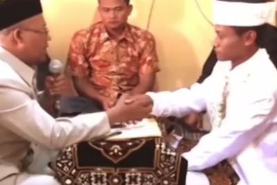 Viral Pengantin Pria Jalani Akad Nikah Pakai Bahasa Arab, Jawabannya Bikin Ngakak