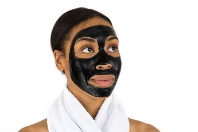 3 Masker Handmade Untuk Angkat Sel Kulit Mati di Wajah