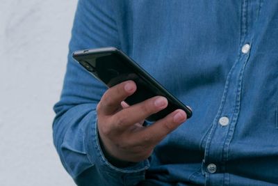 Warga Korea Utara yang Gunakan Bahasa Gaul di Chat Bisa Kena Hukuman!