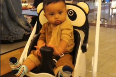 Bayi Nadhif, Penumpang Sriwijaya Air Paling Kecil, Terbang Bersama Ibu dan Ayahnya