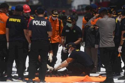 Polri Gandeng Instansi Terkait Berikan Trauma Healing ke Keluarga SJ-182