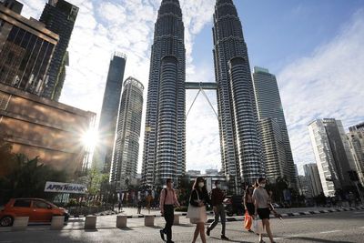 Kasus Covid-19 Semakin Tinggi, Malaysia Umumkan Status Darurat Nasional 