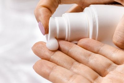 Begini Cara Memilih Pelembap Sesuai Jenis Kulitmu