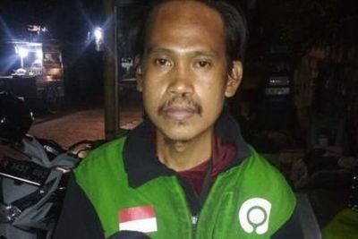 Pilu Driver Ojol Antar Orderan Naik Sepeda karena Motor Rusak, Sepedanya Malah Dicuri