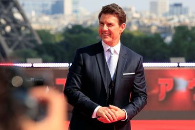 Studio Hollywood Murka ke TikTok, Gara-gara Video Tom Cruise Vs Brad Pitt Buatan Tools AI