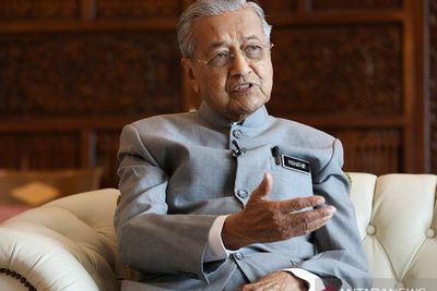 Eks PM Malaysia, Mahathir Mohamad Sebut Joe Biden Bisa Akhiri Perang Dagang dengan China