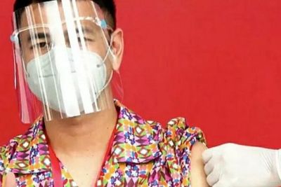Dianggap Langgar Protokol Kesehatan Usai Vaksin Covid-19, Raffi Ahmad Digugat