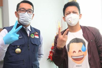 Ariel Noah Dinyinyiri, Ridwan Kamil: Tidak Betul yang Divaksin adalah yang Ganteng Duluan