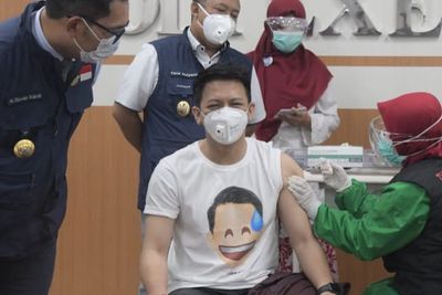 Alasan Ariel Noah Bersedia Jadi Orang Pertama yang Disuntik Vaksin: Sudah Halal MUI