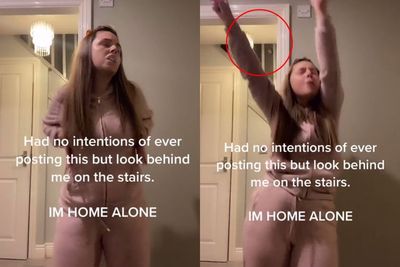 Lagi Asyik Goyang untuk Konten TikTok, Muncul Sosok Misterius di Belakang Wanita Ini