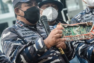 Belum Ditemukan, Basarnas Tegaskan CVR Sriwijaya SJ-182 Masih Dicari