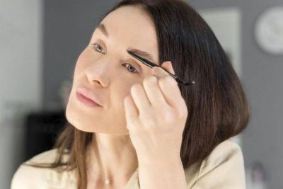 3 Rekomendasi Pensil Alis Natural untuk Remaja yang Ingin Memulai Makeup