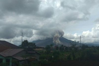 Gunung Sinabung Kembali Erupsi, Tinggi Kolom Abu Tidak Teramati