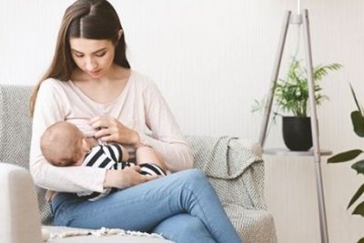 Baru Jadi Ibu? Ini 9 Tips Menyusui yang Wajib Kamu Tahu!