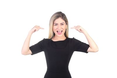 3 Tanda Zodiak yang Dikenal Punya Sifat Narsistik