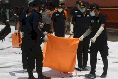 Tim SAR Sulit Cari Korban SJ-182 Hari Ini: Gelombang Laut Tinggi Sampai 2,5 Meter