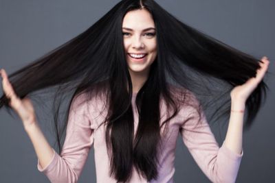 10 Cara Memanjangkan Rambut dengan Cepat, Ini Rahasianya!