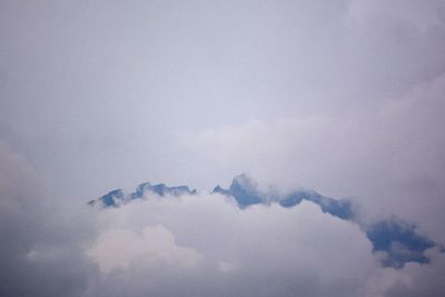 FOTO: Status Gunung Raung Naik Menjadi Level II