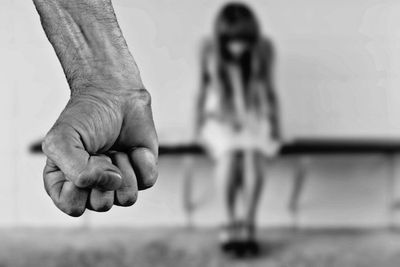 Astaga! Istri Dirawat di RS karena Covid-19, Mantan Anggota DPRD Malah Cabuli Anak Kandung