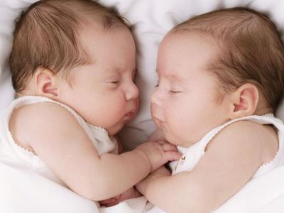 5 Fakta Sidik Jari di Anak Kembar, Apakah Benar-benar Sama atau Berbeda?