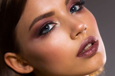 Cara Mengatasi Bibir Hitam dengan Bahan Dapur dan Pasta Gigi