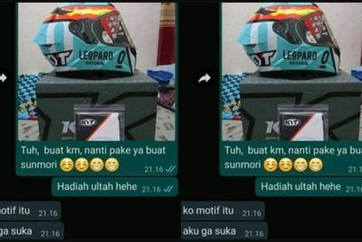 Reaksi Pria Ini Bikin Emosi Walau Sudah Dapat Kado Helm Seharga Rp1 Juta dari Pacarnya