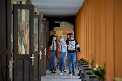 Komisi X DPR: Kewajiban Jilbab Bagi Siswi Non-Muslim Berlebihan