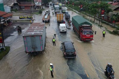 BMKG Keluarkan Peringatan Dini Terkait Cuaca di Jabodetabek, Berikut Daftar Wilayahnya!