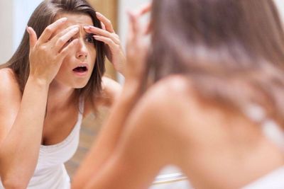 Apa Perbedaan Fungal Acne dan Jerawat Biasa?